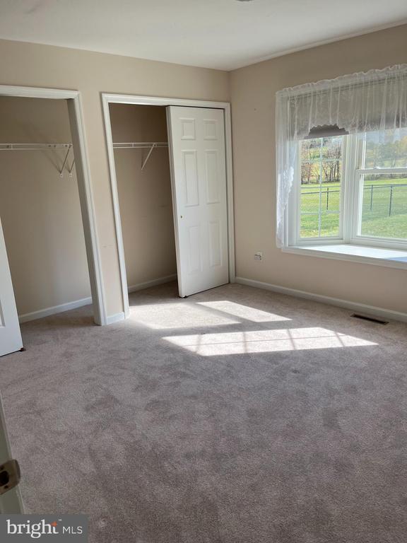 Building Photo - 631 Tract Rd