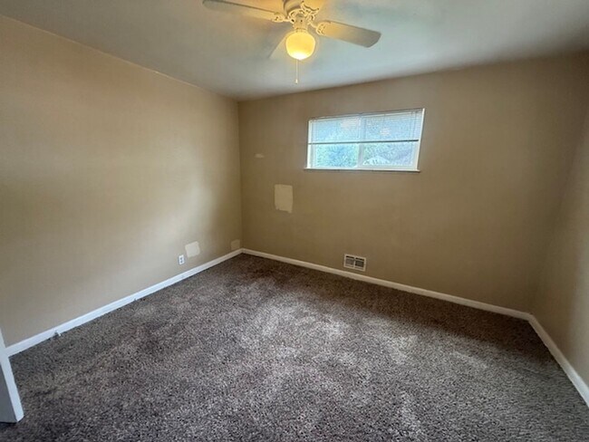 Building Photo - BRICK HOME WITH FINISHED BASEMENT