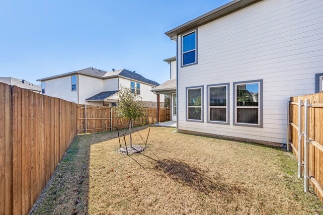 Building Photo - Brand-New 4-Bed, 2.5-Bath Duplex with Fenced Yard