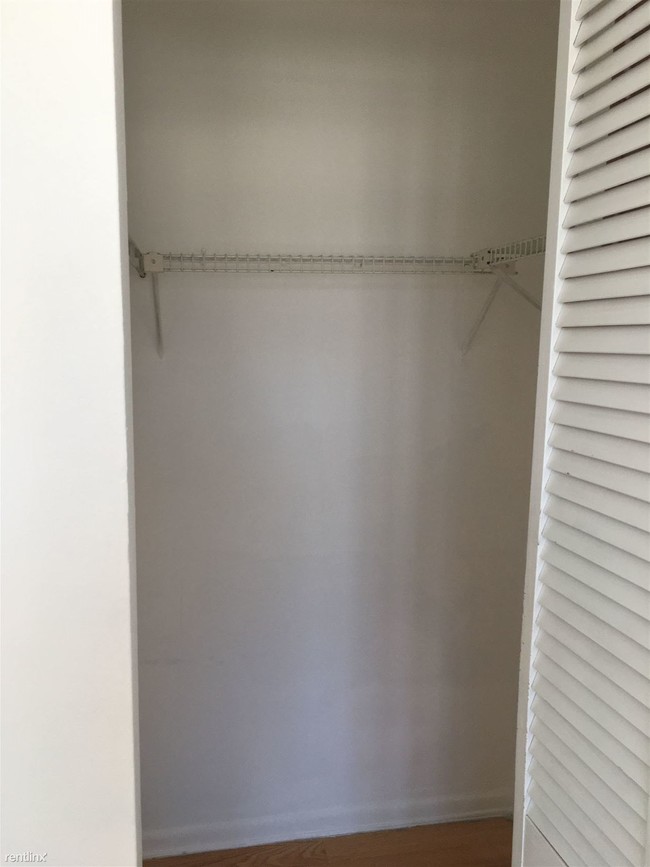 Building Photo - 1 br, 1 bath Apartment - Aviator South Beach