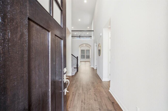 Building Photo - 1233 Texas Ash Ln