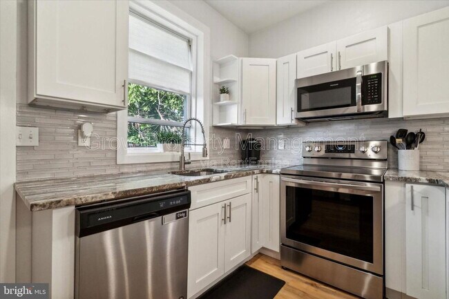 Building Photo - 5335 Angora Terrace