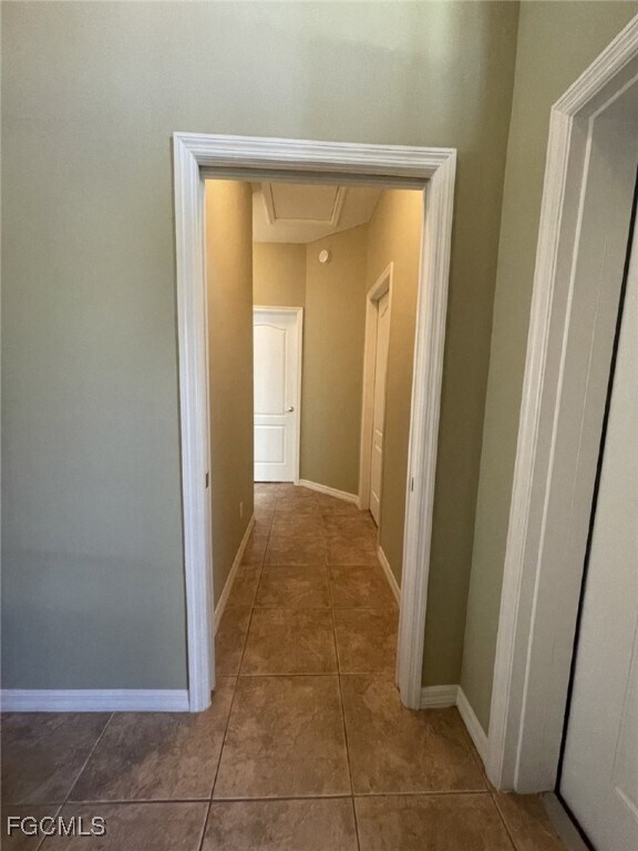 Building Photo - 13818 Village Creek Dr