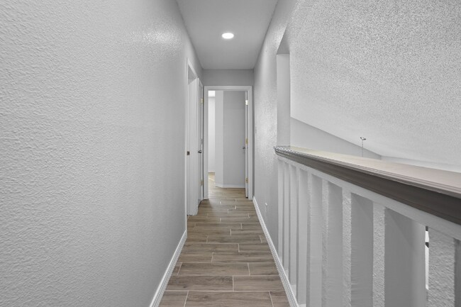 Building Photo - 14032 Tierra Vergel Dr