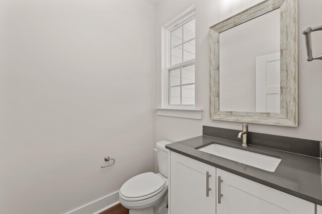 Building Photo - 5421 Texel Ln