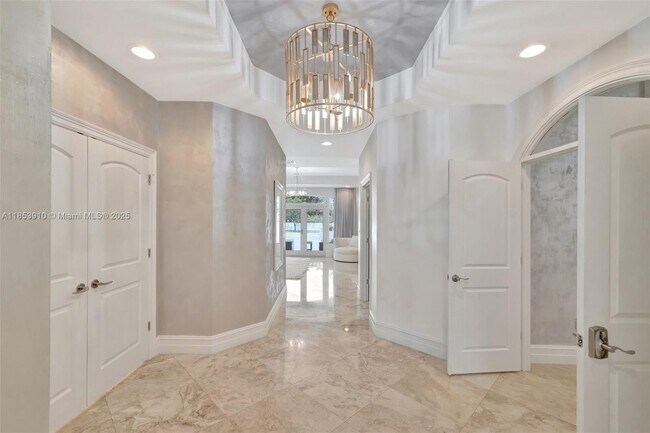 Building Photo - 4610 SW 178th Ave