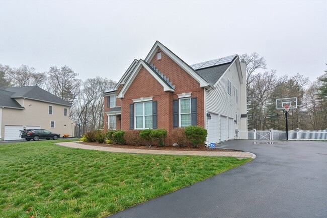 Building Photo - 33 Anderson Way
