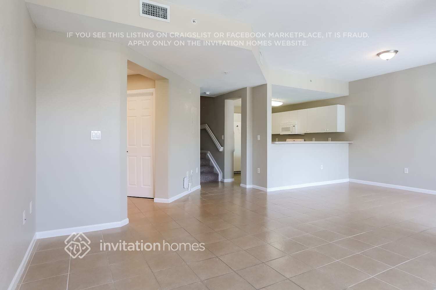 Building Photo - 10903 NW 83rd St