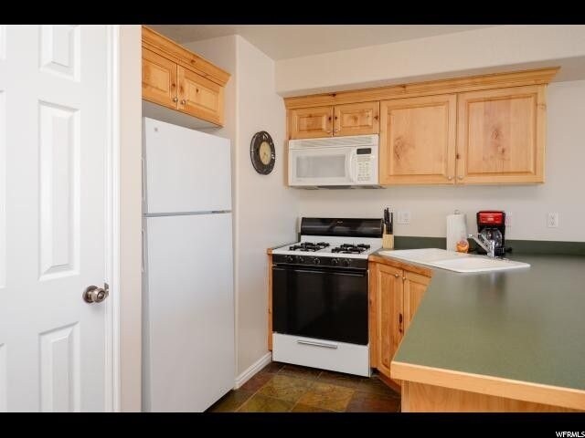 Building Photo - 5122 Moose Hollow Dr