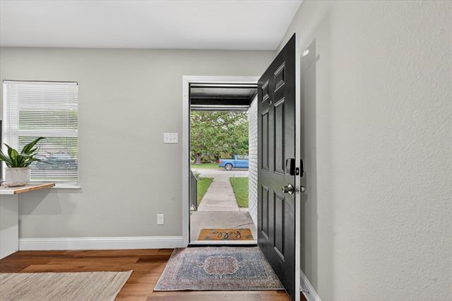 Building Photo - 3513 Sheridon Dr