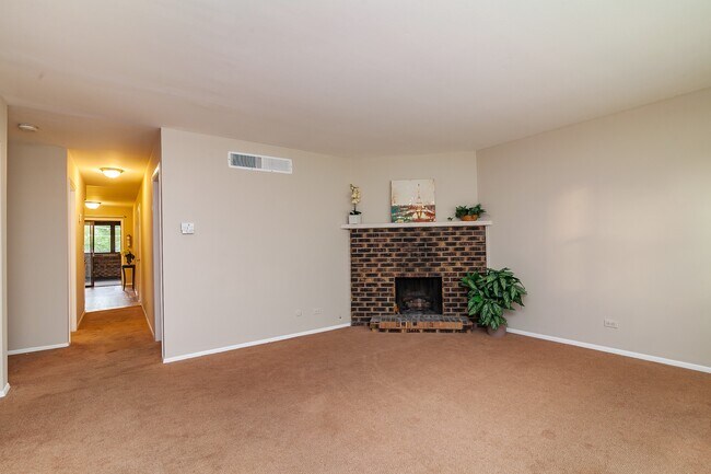 Living Rm with Fireplace - 543 N Lake St