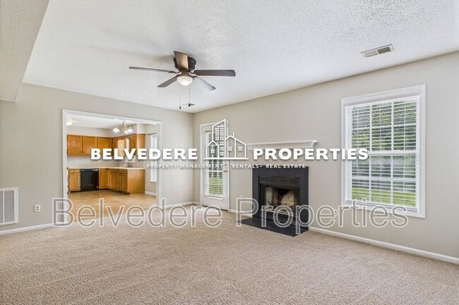 Building Photo - 900 Stockwood Ct