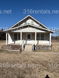 Building Photo - $995 - 3 bed 1 bath - Single Family Home