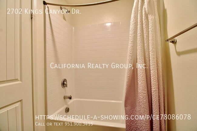 Building Photo - 2702 Kings Cyn Dr