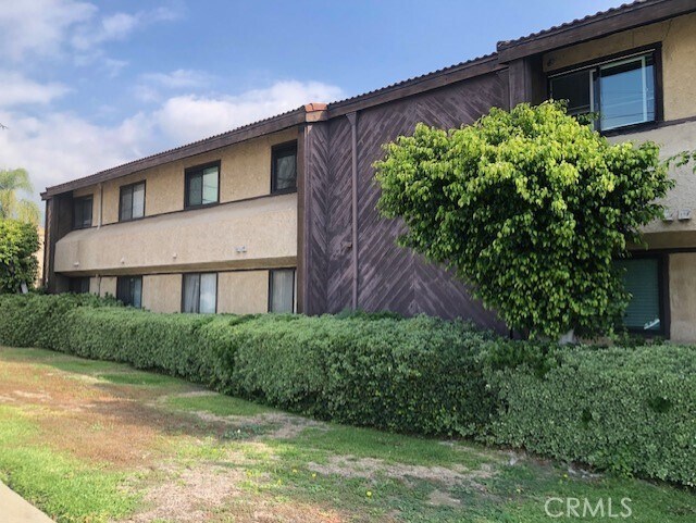 Primary Photo - 1304 Mountain Ave
