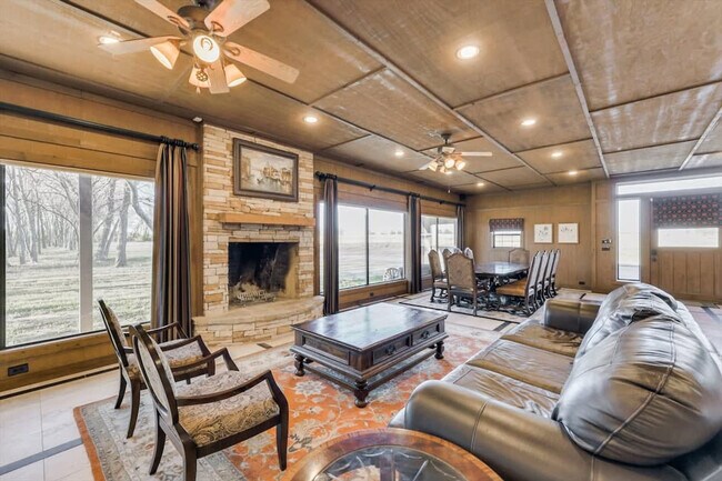 Building Photo - 9680 Co Rd 128