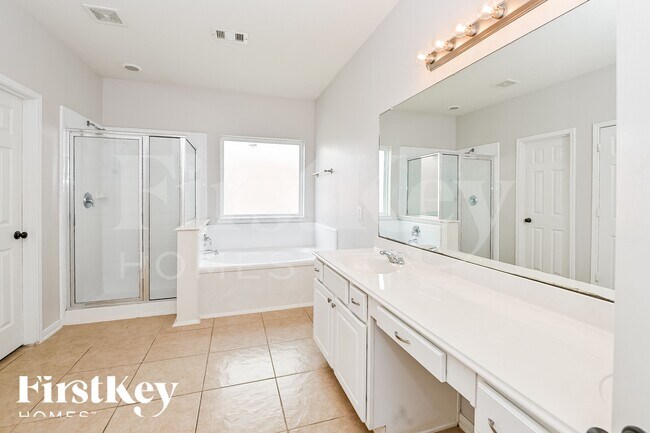 Building Photo - 4207 Old Arbor Way