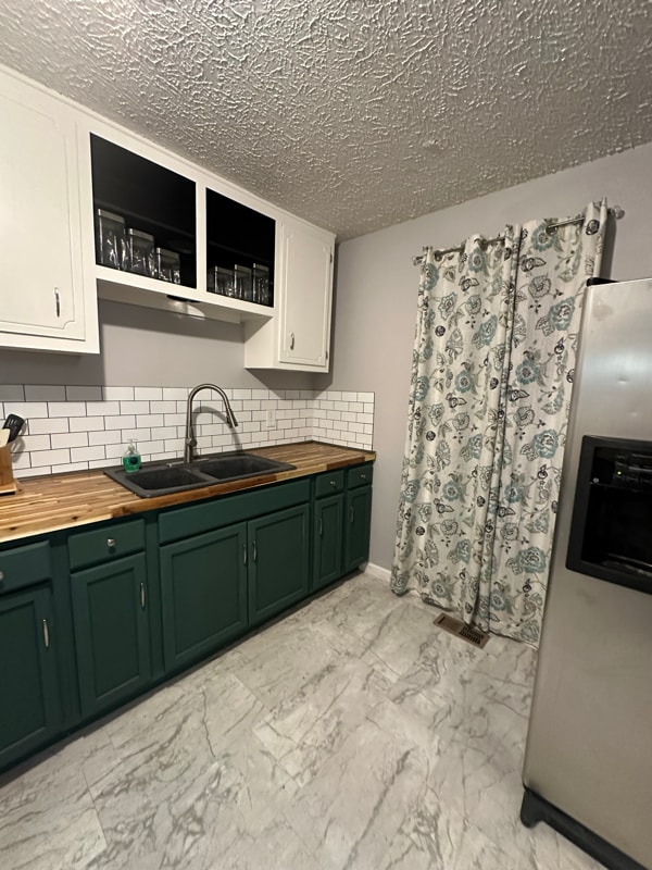 Building Photo - 1128 Commerce St