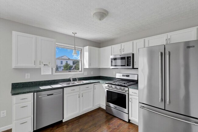 Building Photo - Pataskala Ridge Home