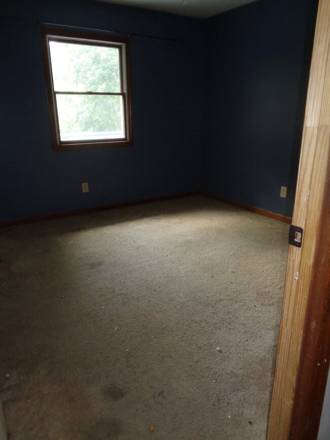 Building Photo - 196 Clyde Williams Dr