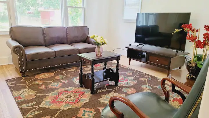 Building Photo - 507 Bennett St