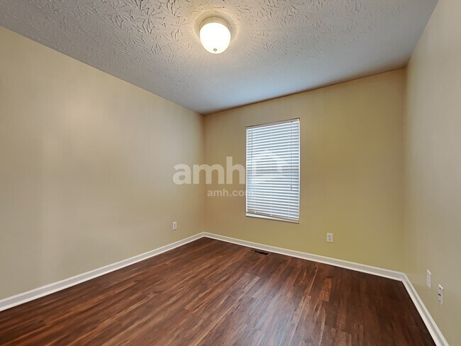 Building Photo - 2223 Fedders Ct