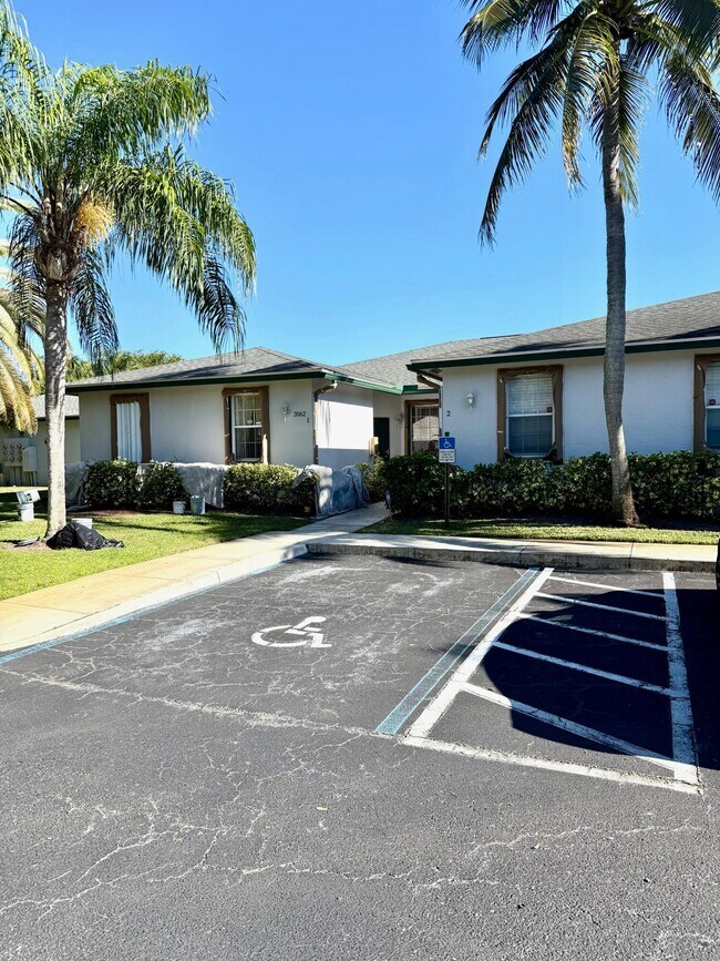 Building Photo - 3162 Via Poinciana