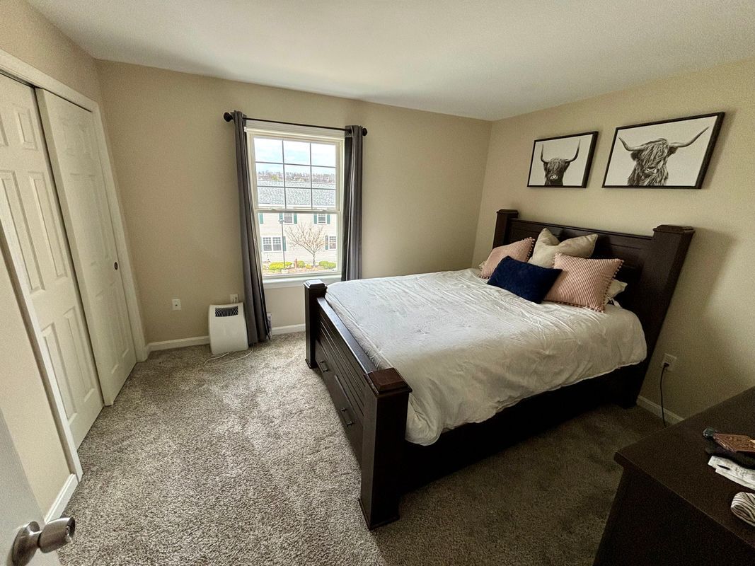 Building Photo - 132 Karatzas Ave