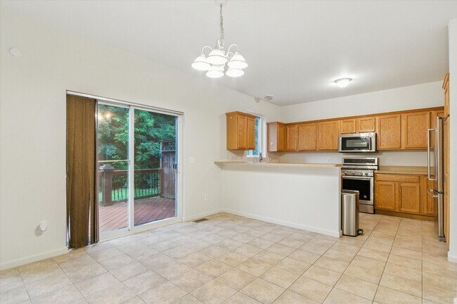 Building Photo - 1738 Weeping Willow Ct