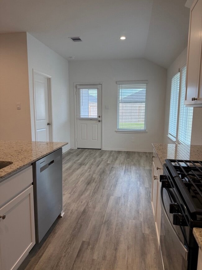 Building Photo - 31138 Delamere Turn Trial