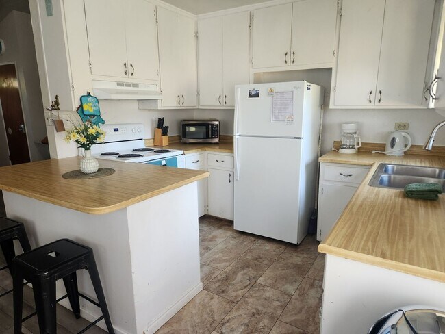 Building Photo - 20719 Ponderosa Way