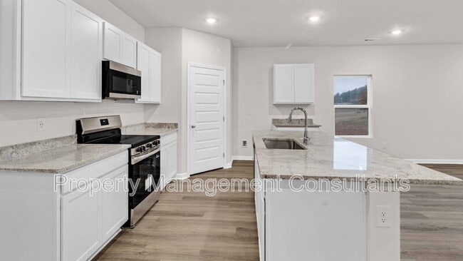 Building Photo - 319 Murphy Ln