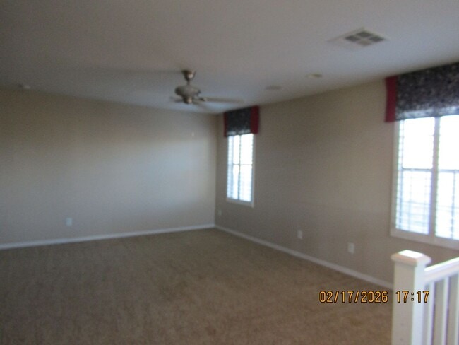 Building Photo - 4 Bedroom home gated community
