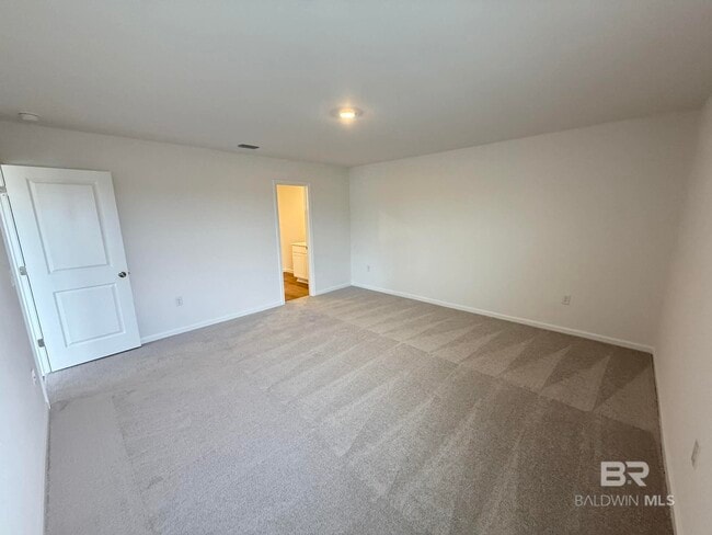 Building Photo - 16223 Eden St