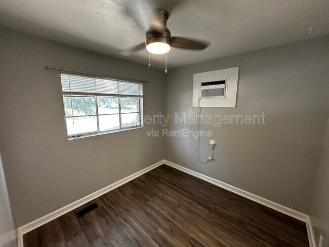 Building Photo - 9295 Ciancio St