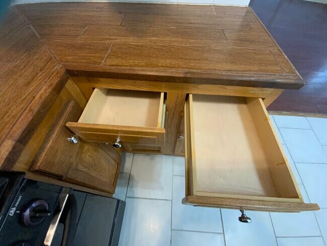 Building Photo - 1911 Ricouard Rd