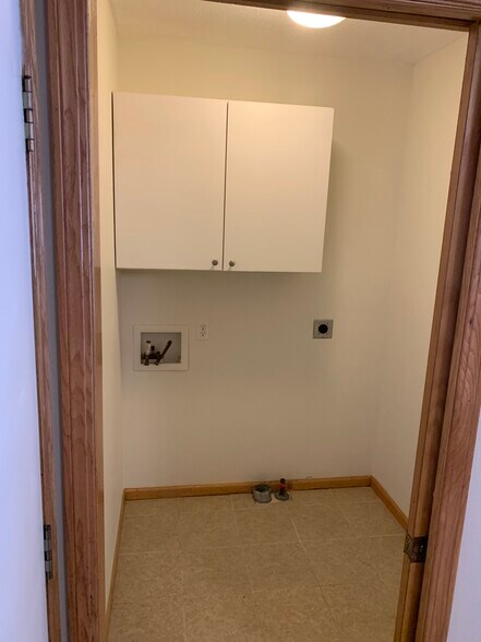 Laundry room - N5527 Penny Lane