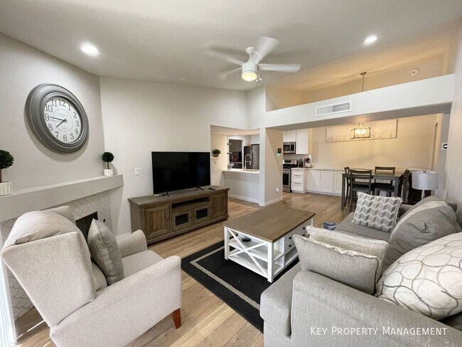 Building Photo - 7885 W Flamingo Rd