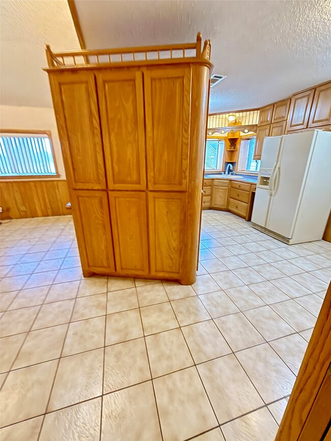 Building Photo - 5911 Farm to Market Rd 1459