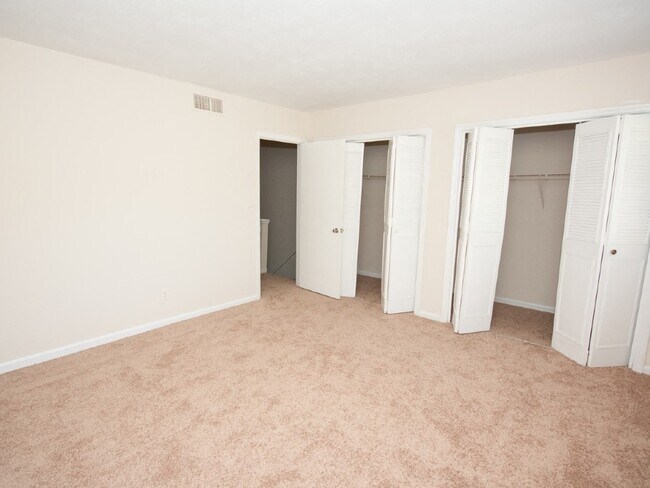 Building Photo - zMount Gilead