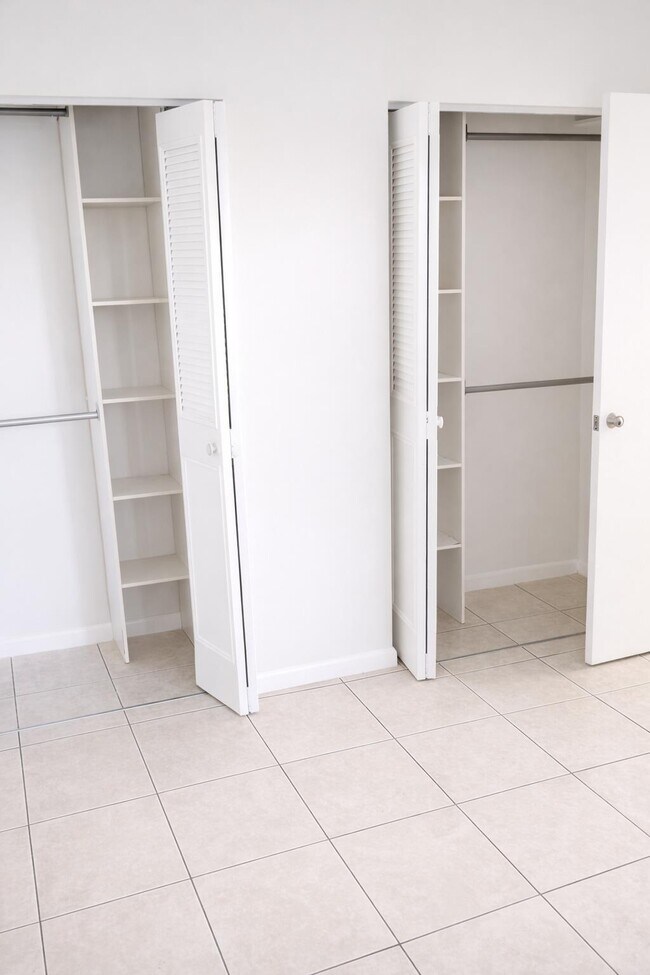 Building Photo - 2800 Fiore Way