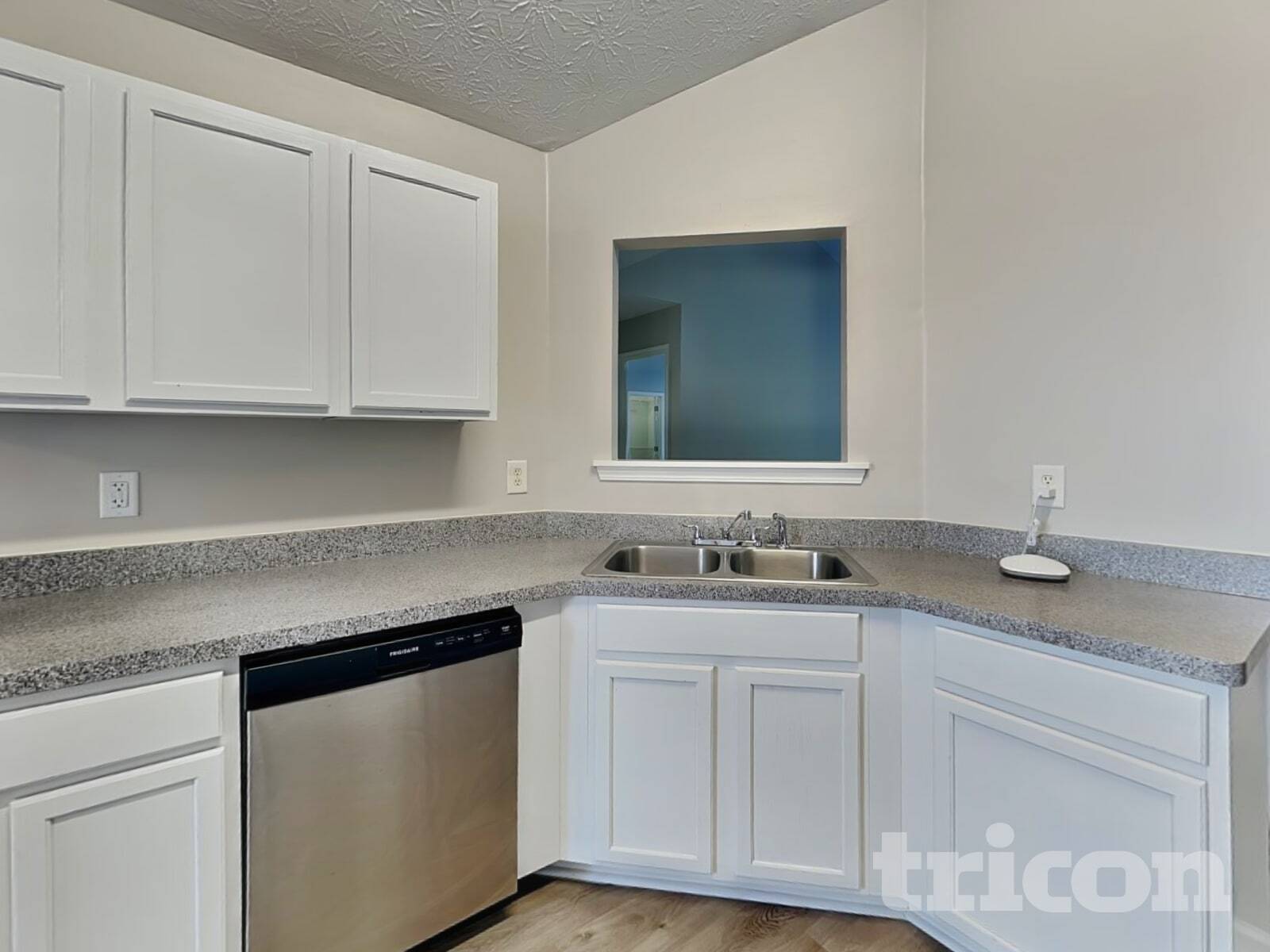 Building Photo - 5545 Amber Cove Way