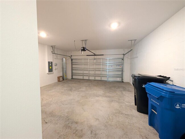 Building Photo - 10619 Sage Canyon Dr.