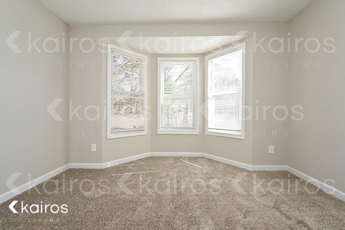 Building Photo - 835 Ashley Ln