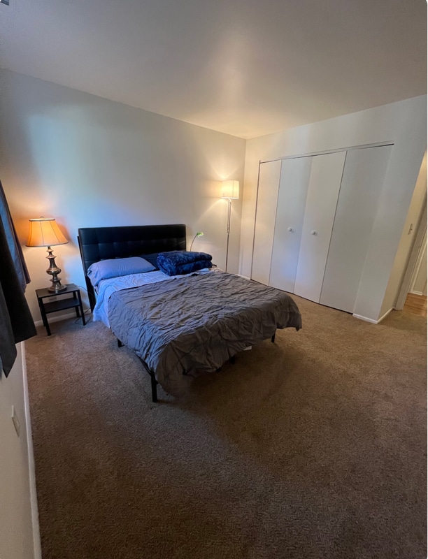 Building Photo - 3125 Sayre Dr
