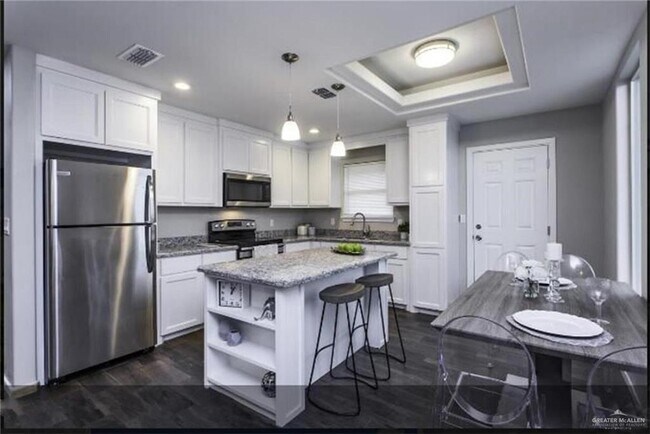 Building Photo - 1416 Alta Vis Dr