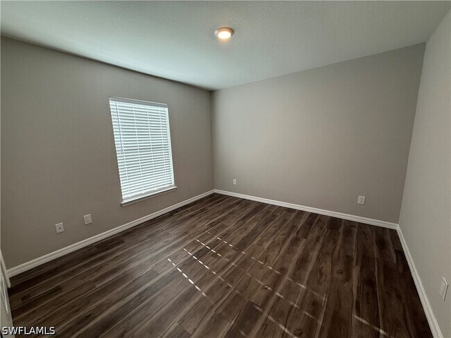 Building Photo - 1723 NW 19th St