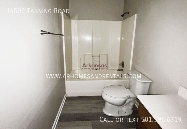 Building Photo - 14509 Tanning Rd