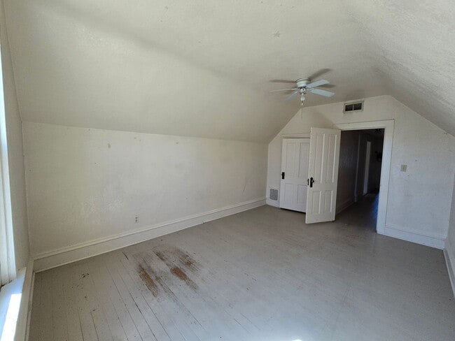 Building Photo - 1217 Palmer St