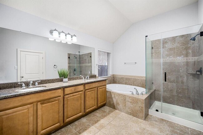 Building Photo - 2117 Quiet Falls Ln